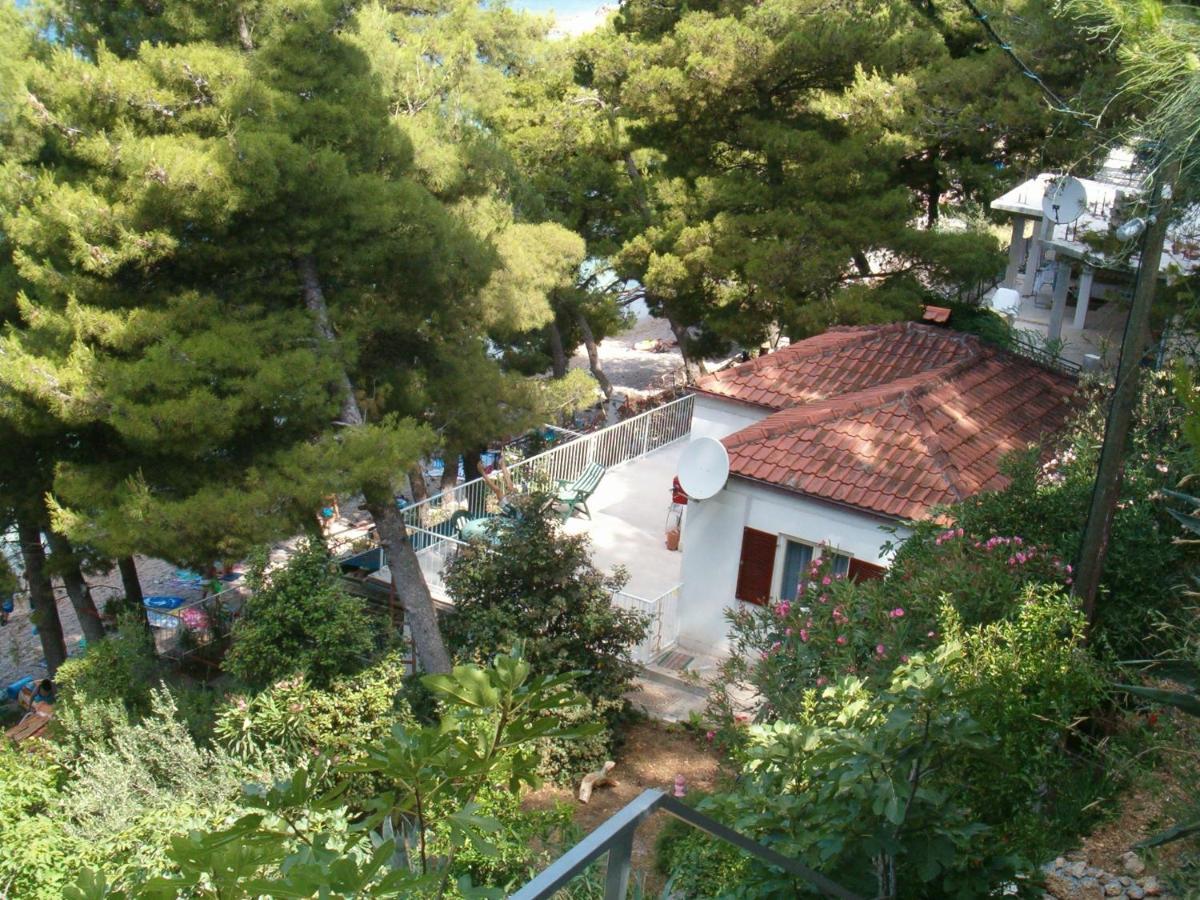 Apartman On The Beach - Nemira, Omis Apartment Exterior photo