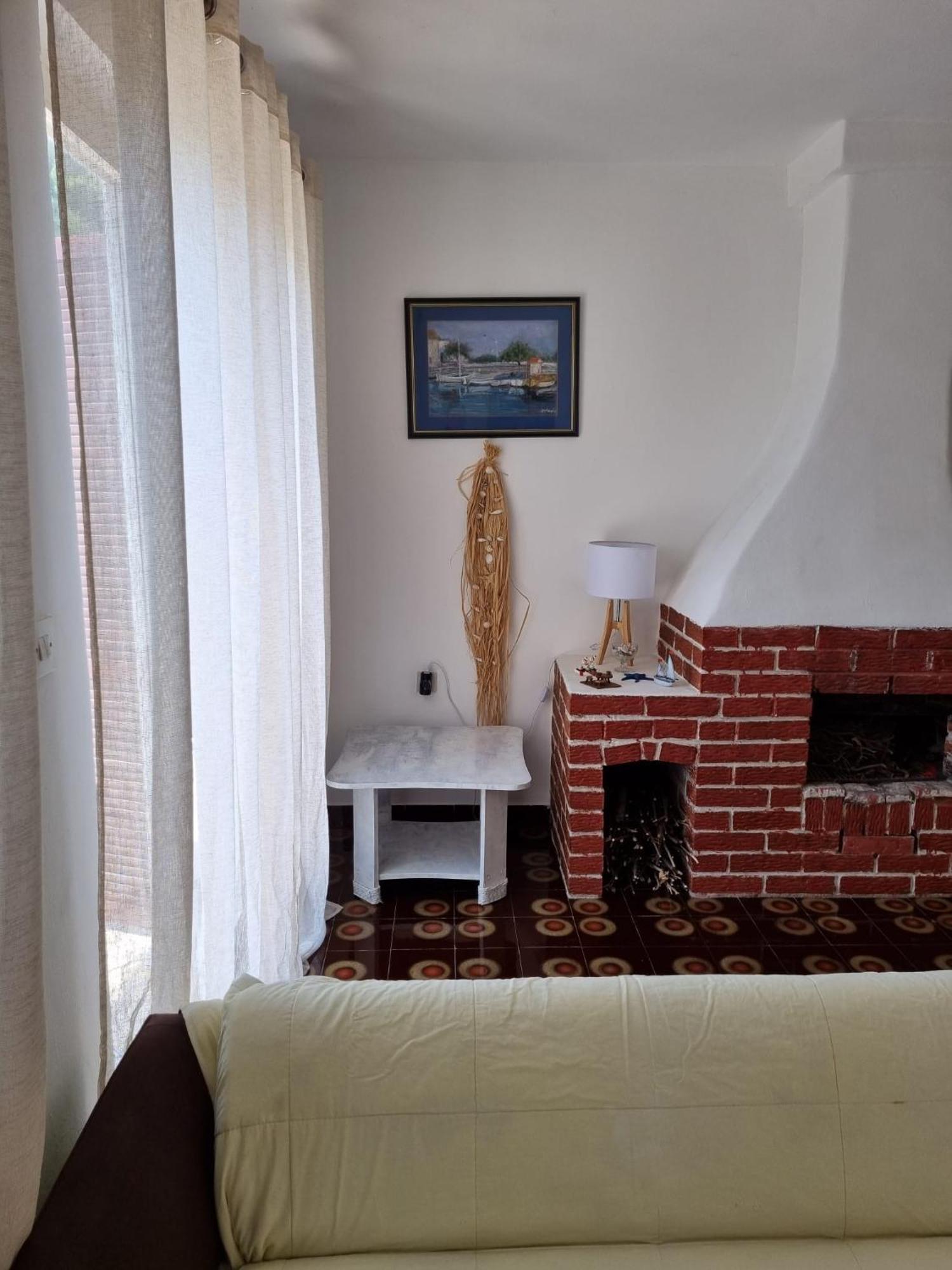 Apartman On The Beach - Nemira, Omis Apartment Exterior photo